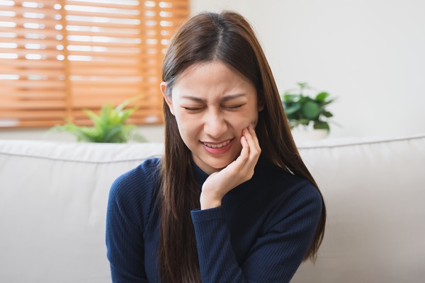 How A General Dentist Treats Gum Disease